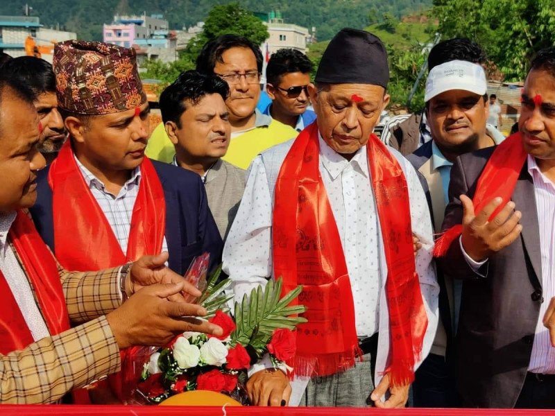 पोखराका मेयर जिसीलाई आयोगले सोध्यो २४ घण्टे स्पष्टीकरण 